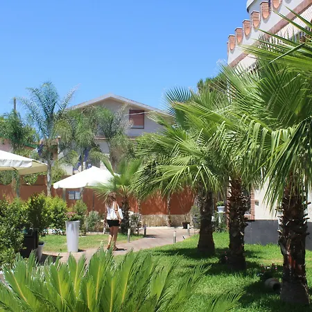 Costa Del Sole Club Hotel 3*